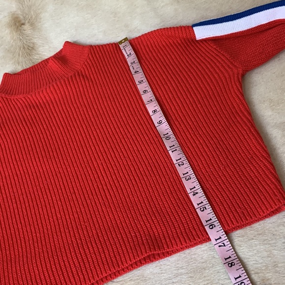 Retro Inspired Red Ribbed Crop Pullover Sweater - Picture 7 of 7